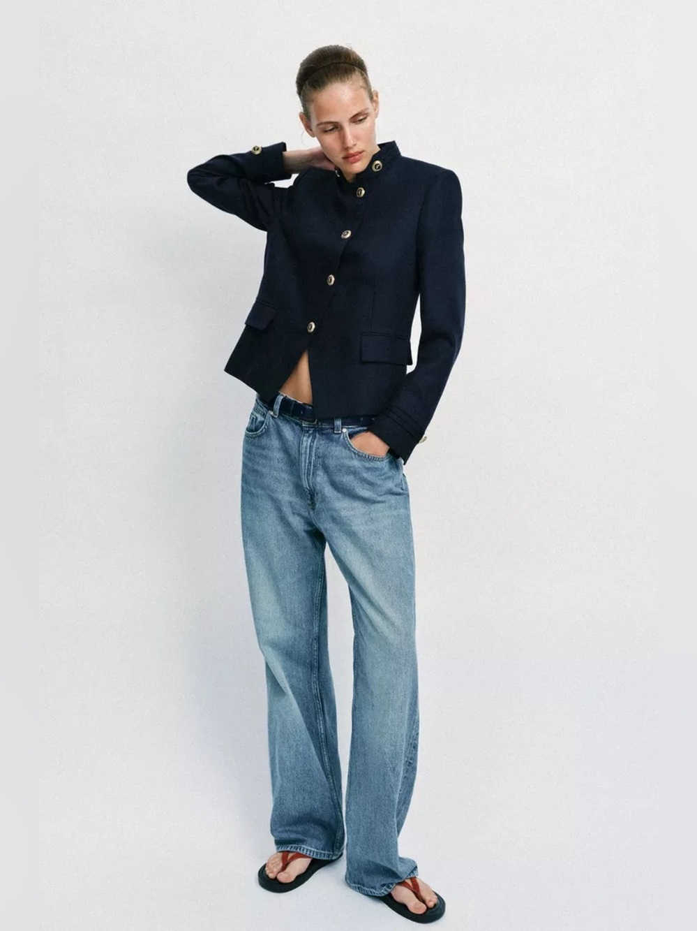 Zara Blogger favorite Navy Blue Fitted Blazer with Gold Buttons Feminine Size M - Picture 3 of 10